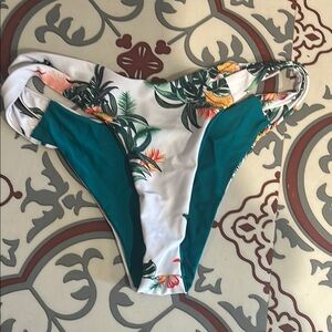 Zaful Green and White Bikinis with Floral Design